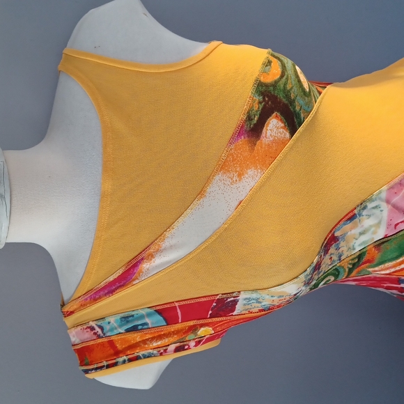 Aria sleeveless Multi asymmetrical colored Top Size M - Picture 4 of 9